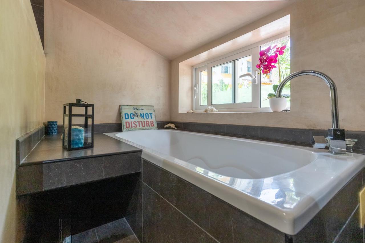 Seabreeze Carihuela Apartment 토레몰리노스 외부 사진